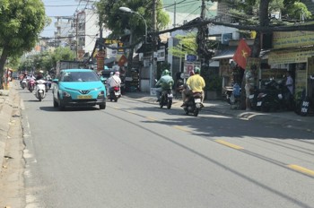Bán Nhà Mặt Tiền Nguyễn Văn Quá - Cách Trường Chinh 1Km, 6/9X35m, Cấp 4 - Hạ 19,5 Tỷ