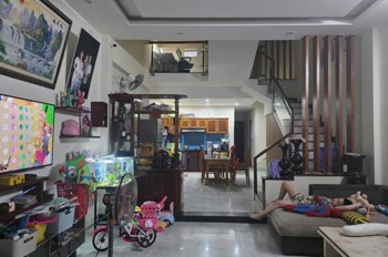 Bán Nhà 3 Tầng Mặt Tiền Đường Nguyễn Thị Thập - Gần Biển
