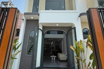 Bán Căn Nhà 2 Tầng - Đường Phạm Như Xương - Gần Bệnh Viện Đa Khoa
