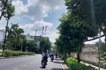 Hàng Hot Quận 8 - 30 M Ra Đường Hưng Phú - 50 M2 - Giá Chỉ 4.6 Tỷ