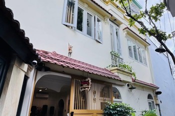 8T9 - Lê Văn Sỹ Ngang 7.7M – Nhà Phố Mang Dáng Dấp Biệt Thự