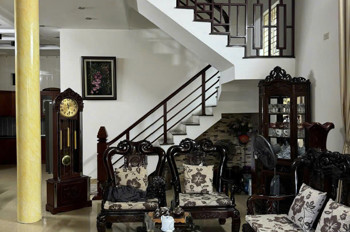 Chính Chủ Cho Thuê Nhà 3 Tầng Mới Đẹp Tại Hà Huy Tập, Tp. Vinh, Nghệ An