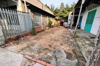 Hot Cần Bán Lô Đất Thổ Cư Tại Trung Tâm Thị Trấn Gò Dầu, Tây Ninh - Giá Chỉ 420 Triệu