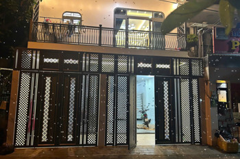 Bán Nhà (7.8X22) Mặt Tiền Thới Tam Thôn 9 – Hóc Môn – Vị Trí Vàng – Giá 9,89 Tỷ