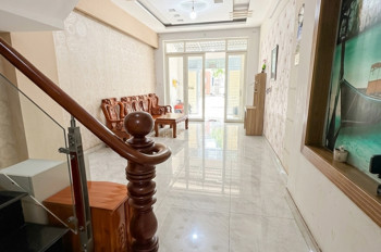 [D2725*] Nhà 4 Tầng Sân Thượng Ngắm Máy Bay Sát Bv175 - Giá 8.X Tỷ