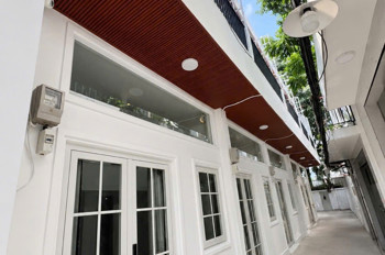 Bán Nhà Căn Hộ Dịch Vụ Hẻm Huỳnh Tấn Phát, P. Tân Thuận, Quận 7, 77.5M², 5 Căn Cho Thuê Dòng Tiền