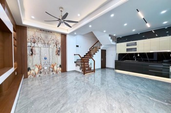 Nhà Đẹp Xây Mới 4 Tầng Độc Lập - 51M2 Hồ Sen, Chợ Hàng