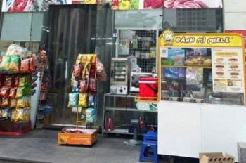 Cần Sang Địa Điểm Đặt Xe Bánh Mỳ-Xôi Mặn Đang Kinh Doanh Ổn Định Tại 232 Phạm Văn Đồng