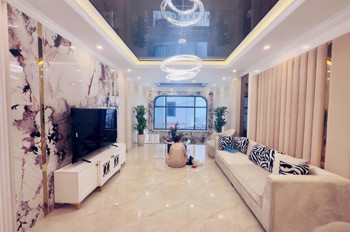 Bán Nhà Ngọc Trì 62M 7 Tầng Mt4m Lô Góc 3 Thoáng Gara Ô Tô Giá 18 Tỷ