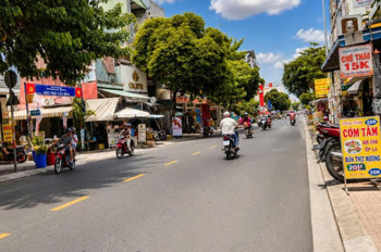 Bán Nhà Mặt Tiền Tân Hương - 500M Tới Chợ Tân Hương, 4,1X19m, 2 Tầng, Hđt 30Tr, 15,5 Tỷ