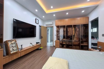 Bán Biệt Thự Sân Vườn - 2 Mặt Ngõ - 3 Ô Tô Tránh - Đẳng Cấp An Cư