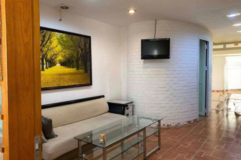 Bán Căn Hộ Tập Thể Bà Triệu – Trung Tâm Hoàn Kiếm – Full Nội Thất. Hàng Hiếm