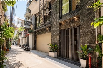 Bán Tòa Apartment Nguyễn Khang - Cầu Giấy - Ô Tô Vào Nhà - 32 Phòng - Dòng Tiền 150 Triệu/tháng 