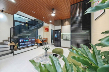 Nhà 2 Tầng Gần Biển Nguyễn Tất Thành Kiệt 814 Trần Cao Vân