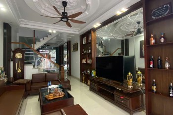 Bán Nhà 4 Tầng Nguyễn Văn Linh - Có Sân Vườn Tiểu Cảnh