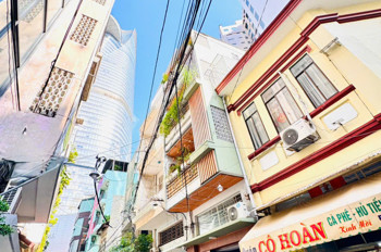 Quận 1: Hiếm - Bán Nhà 4 Tầng Mặt Tiền Xe Hơi 8M Đ.hàm Nghi,P.sài Gòn- Dt Đẹp 4,5M*19m Vuông Vức