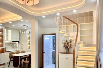 Nhà Rộng 6M, Cạnh Phú Mỹ Hưng, 3 Tầng, 6.5 Tỷ, Hàng Xóm Thân Thiện
