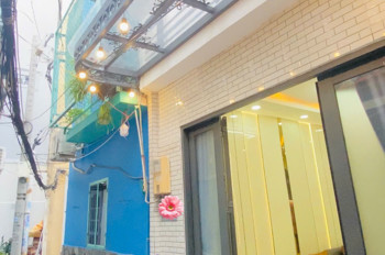 Bán Nhà Mới Cách Mạng Tháng Tám, Quận 3, 4 Tầng, Giá 4.86 Tỷ