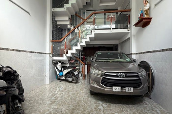 O2848 Ô Tô Ngủ Trong Nhà Gần Cityland Gò Vấp, 8.X Tỷ