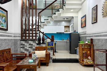 Nhà 3 Tầng Còn Mới – Kiệt Ô Tô 5M – Gần Đường Nguyễn Phước Nguyên