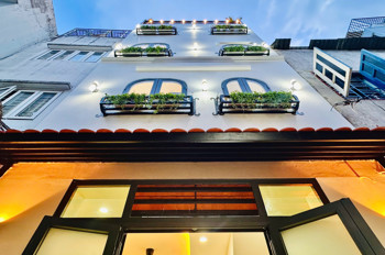 Nhà Đẹp Bình Thạnh - 4 Tầng – Sau Lưng Dãy Mặt Tiền Trần Bình Trọng