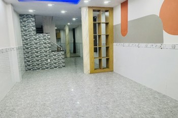 Bán Nhà Lô Góc 2 Mặt Tiền – Lưu Hữu Phước, Quận 8 – 4 Tầng – 4Pn – Nhỉnh 5 Tỷ - Lh 0784968131