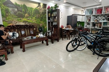Bán Nhà 4 Tầng Siêu Hiếm - Sau Mặt Đường Miếu Hai Xã