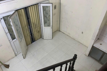 Chính Chủ Cho Thuê Nhà Riêng 4 Tầng Tại Số 2B Ngõ 738 Bạch Đằng, Hai Bà Trưng, Hà Nội - Thuê Lâu