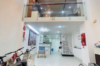 Bán Nhà Cách Mạng Tháng 8, Dt 53M², Hẻm Xe Hơi, 4 Tầng Btct, Gần Công Viên Lê Thị Riêng, Giá 10,3 Tỷ