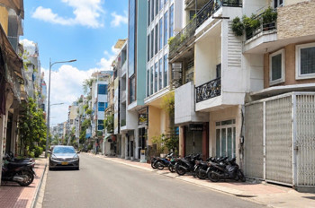 Trung Tâm Vip Mặt Tiền Bàn Cờ Quận 3 - Xe Hơi Trong Nhà - 4 Tầng Btct - 64M²