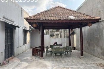 Bán Nhà Câp 4 -Bình Hòa -Gan 200M2 -Giá 4Ty500