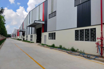 Xưởng Chuẩn May Mặc 5.000M² Pccc Tự Động Thẩm Duyệt Xe Container