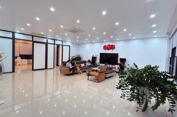 Đẳng Cấp Vinhomes Marina - Biệt Thự Liền Kề 5 Tầng Thang Máy, Sân Vườn, View Thoáng