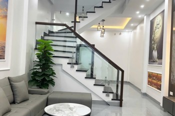 Bán Nhà 3 Tầng Lạch Tray - Khu Trung Tâm Sầm Uất