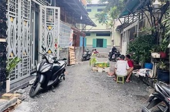 Phạm Văn Hai – Sát Trường Sa Hẻm 5M 44M² 3 Tầng 4Pn