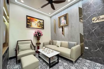 Khương Đình – Nhà Mới Full Nội Thất – 45M² – 5 Tầng – Mt 5M – 236Tr/m²