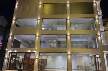 Mình Cho Thuê Nhà, Đội Cấn, Giang Văn Minh, Đốc Ngữ; 116M2* 4T -40 Tr