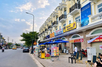 Cho Thuê Mặt Bằng Dĩ An, Mặt Tiền Đường 25M, 3 Tầng 245 M2, 16.5 Triệu/tháng