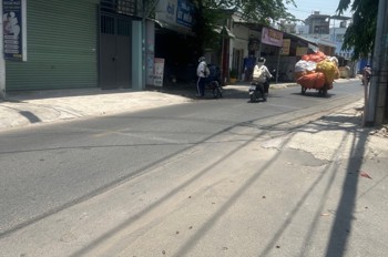 [L2888] Mt Linh Xuân Sát Đ.học Kinh Tế Luật, N.hậu 5.3M 9.X Tỷ
