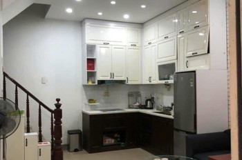Cho Thuê Nhà Nguyên Căn Thụy Khuê – Tây Hồ 30M² 3Pn – 4Wc 11,5 Triệu/tháng