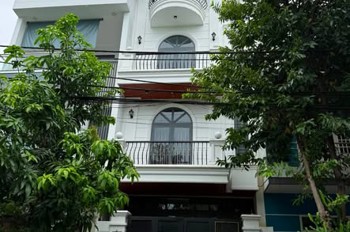Bạn Cần Ngôi Nhà Đủ Rộng Cho Gia Đình 6 Người Sinh Sống? Tại Đà Nẵng. Lh 0905233234
