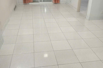 Bán Căn Hộ 2Pn Tại Phường Bình Đông, Đã Có Hổ Hồng. Giá Full 1,450 Bank Hỗ Trợ 1,1Ty