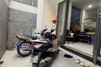 Trung Tâm Quận 10 – Vài Bước Ra Mặt Tiền Nguyễn Duy Dương