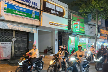 Sang Nhượng Mặt Bằng Studio Makeup – Mặt Tiền Tôn Đản, Quận 4, Hồ Chí Minh