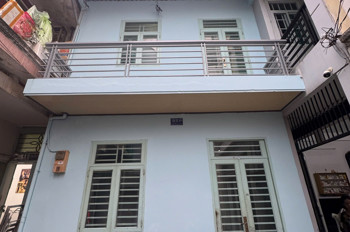 Cho Thuê Nhà 1 Trệt 1 Lầu, Giá Rẻ - Đường Âu Cơ, P.10, Q.tân Bình