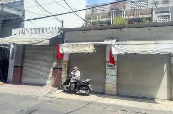 Bán Nhà Mtkd Đường Xóm Chiếu, Quận 4 - Dt 446M2 - Chủ Xưa 1 Đời - Giang Giang:093.86.76.685