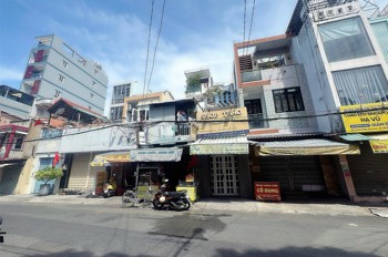 Sổ Đẹp 4M * 19M - Chủ Cần Bán Nhà Mặt Tiền Kinh Doanh Đường Xóm Chiếu Quận 4 -Giang Giang: