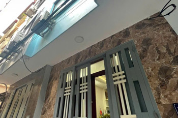 Cho Thuê Nhà Nguyên Căn Ngõ 23X Phạm Văn Đồng – Xuân Đỉnh 40M² × 5 Tầng 3Pn Full Đồ 13,5