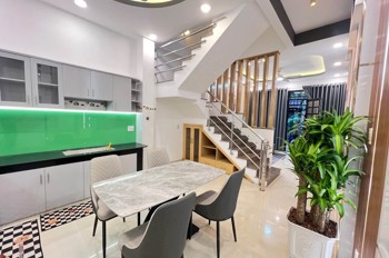 Bán Nhà Mới – Đón Vận May – 3 Tầng Khang Trang Tạ Quang Bửu Q8