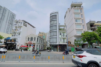 Bán Căn Hộ Địch Vụ Siêu Cấp Cao Dtsd 220 M2 Dòng Tiền 45 Triệu Tháng Cạnh Q1
